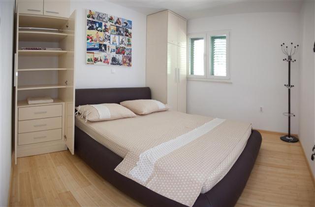 Branka Burak Apartment Hvar Town